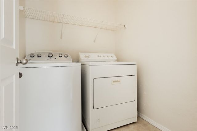 1072 Valetta Flat Avenue, Las Vegas, NV 89183