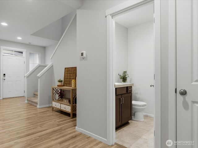 9929 13th Street SE, Lake Stevens, WA 98258