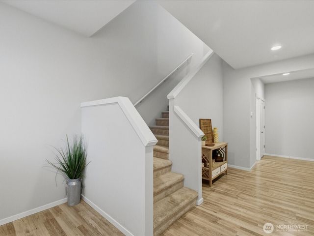 9929 13th Street SE, Lake Stevens, WA 98258