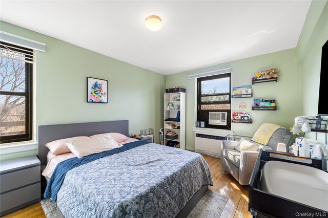 75-15 210th Street 6C, Oakland Gardens, NY 11364