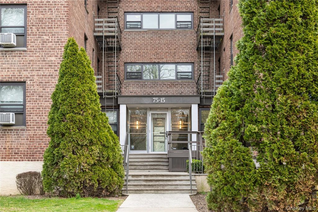 75-15 210th Street 6C, Oakland Gardens, NY 11364