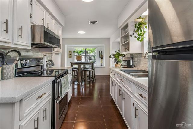 920 E Kathy Street, Pharr, TX 78577