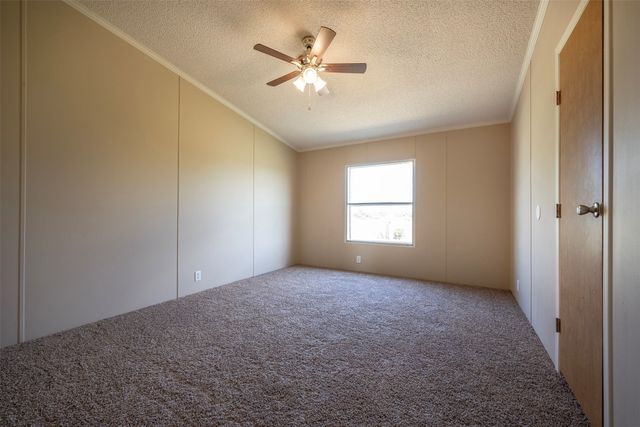 5728 N Sunchase Drive, Granbury, TX 76049