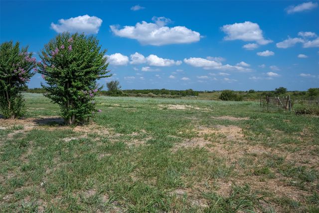 5728 N Sunchase Drive, Granbury, TX 76049