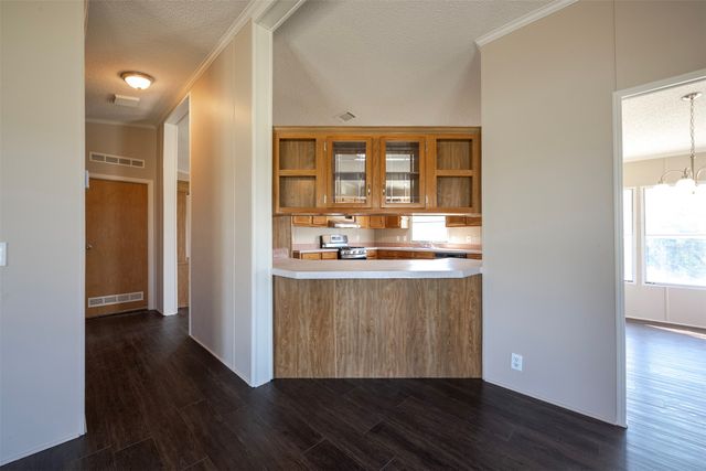 5728 N Sunchase Drive, Granbury, TX 76049