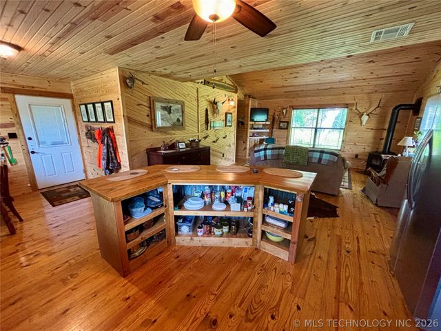 11781 State Highway 63 E, Hartshorne, OK 74547