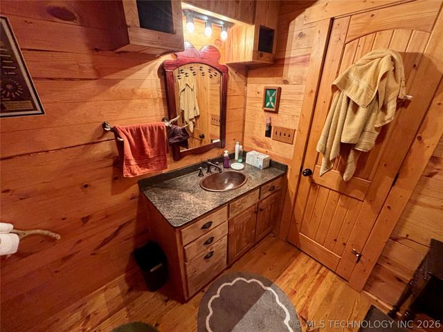 11781 State Highway 63 E, Hartshorne, OK 74547