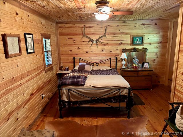 11781 State Highway 63 E, Hartshorne, OK 74547