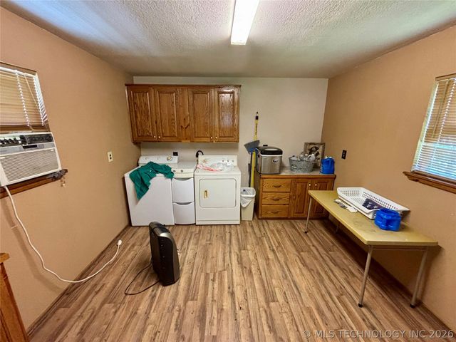 11781 State Highway 63 E, Hartshorne, OK 74547