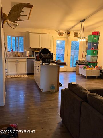 4686 W Gloryview Circle, Wasilla, AK 99623