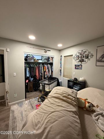 4686 W Gloryview Circle, Wasilla, AK 99623