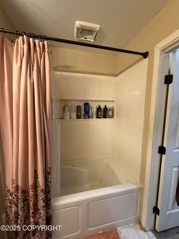 4686 W Gloryview Circle, Wasilla, AK 99623