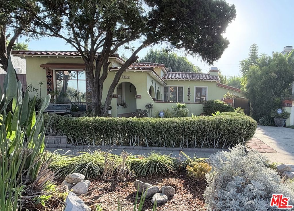 1762 S Crescent Heights Boulevard, Los Angeles, CA 90035 — photo 3