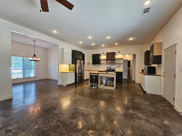 50 Ruthie, Greenbrier, AR 72058