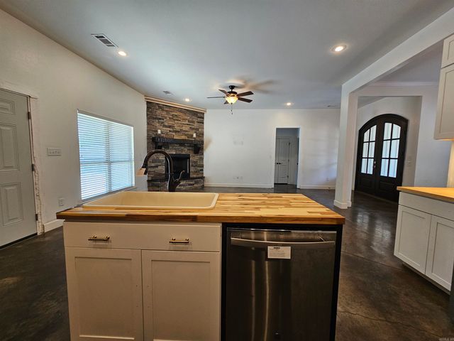 50 Ruthie, Greenbrier, AR 72058