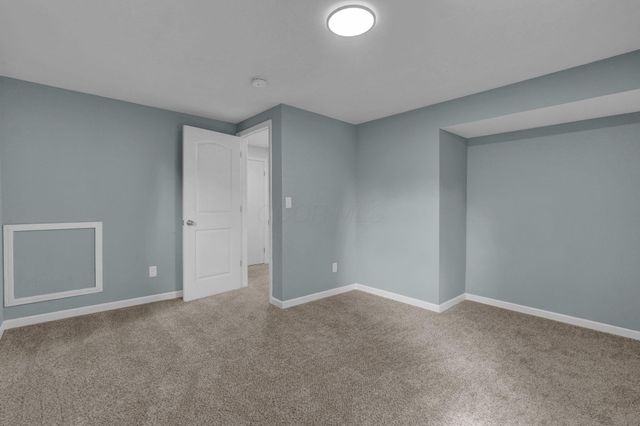 2939 Sharon Valley Road NE, Granville, OH 43023