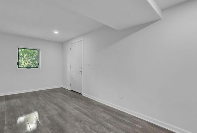 2939 Sharon Valley Road NE, Granville, OH 43023