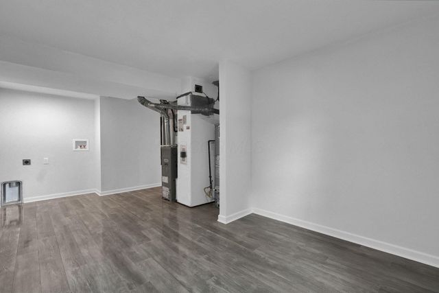 2939 Sharon Valley Road NE, Granville, OH 43023