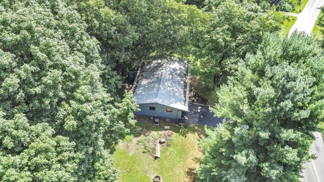 2939 Sharon Valley Road NE, Granville, OH 43023
