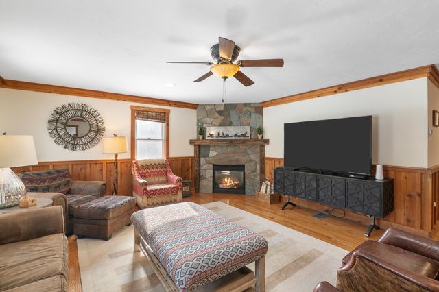 41 Two Brook Drive, Wilmington, VT 05363