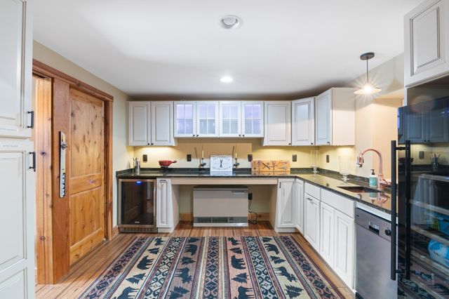 41 Two Brook Drive, Wilmington, VT 05363