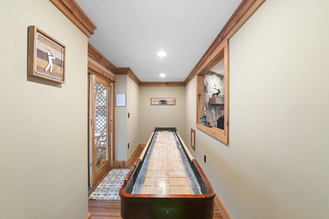 41 Two Brook Drive, Wilmington, VT 05363