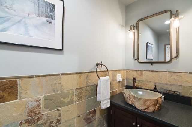 41 Two Brook Drive, Wilmington, VT 05363