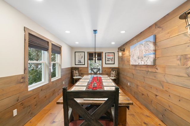 41 Two Brook Drive, Wilmington, VT 05363