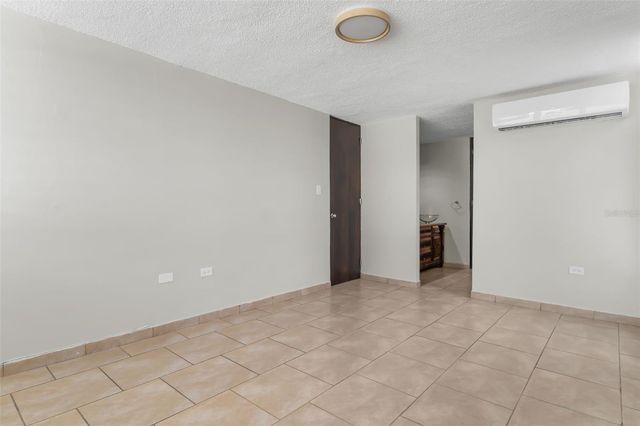 Alturas de San Patricio 1 5, Guaynabo, PR 00968