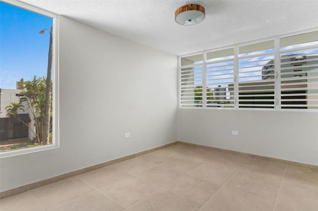 Alturas de San Patricio 1 5, Guaynabo, PR 00968