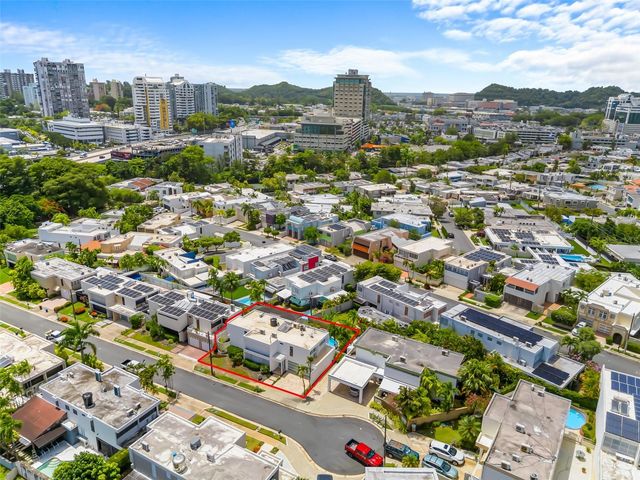 Alturas de San Patricio 1 5, Guaynabo, PR 00968