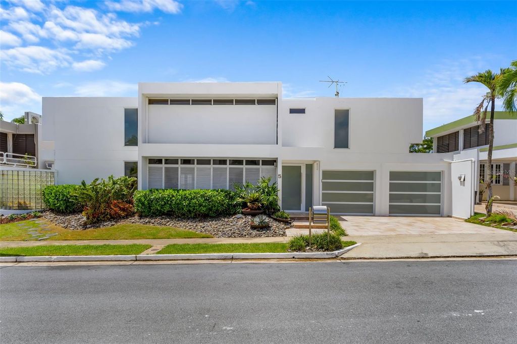 Alturas de San Patricio 1 5, Guaynabo, PR 00968