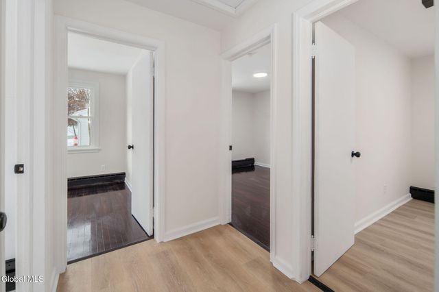 1491 Sunset Road, Schodack, NY 12033