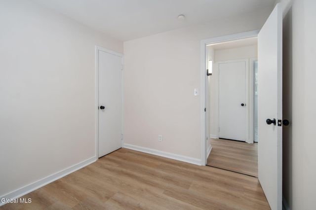 1491 Sunset Road, Schodack, NY 12033