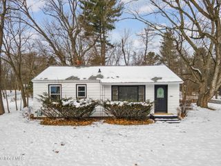 1491 Sunset Road, Schodack, NY 12033