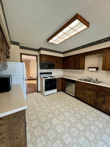 3601 125th Avenue NE, Blaine, MN 55449