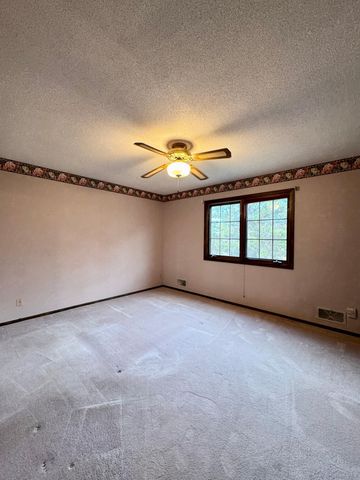 3601 125th Avenue NE, Blaine, MN 55449