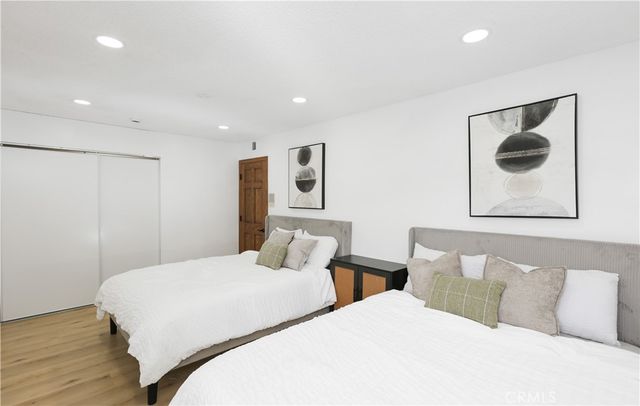 7191 Slater ave, Huntington Beach, CA 92647