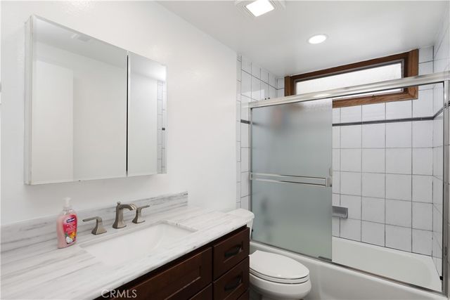 7191 Slater ave, Huntington Beach, CA 92647