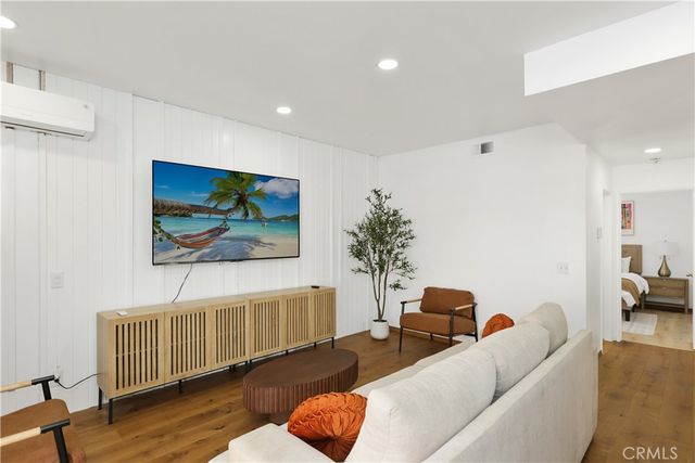 7191 Slater ave, Huntington Beach, CA 92647