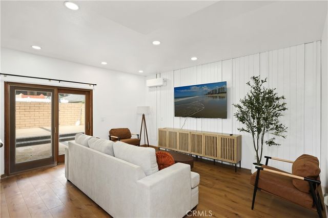 7191 Slater ave, Huntington Beach, CA 92647