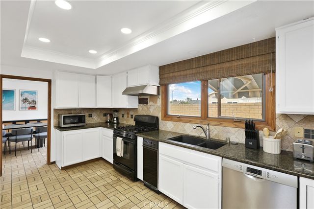 7191 Slater ave, Huntington Beach, CA 92647