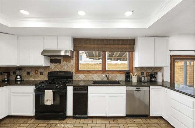 7191 Slater ave, Huntington Beach, CA 92647