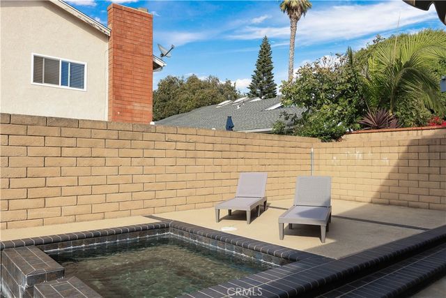 7191 Slater ave, Huntington Beach, CA 92647