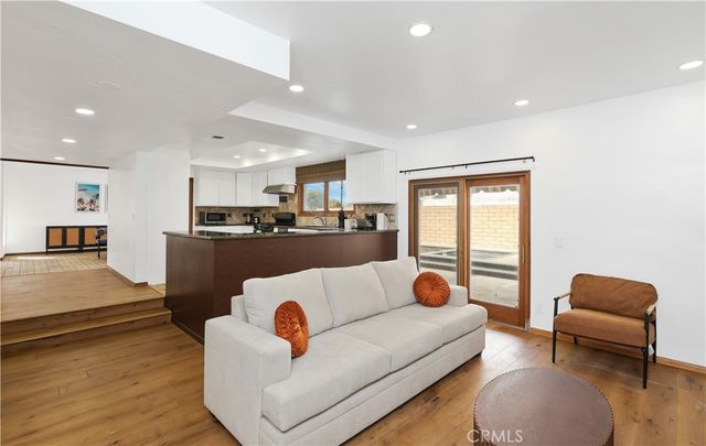 7191 Slater ave, Huntington Beach, CA 92647
