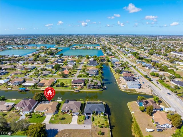 22 SE 13th AVE, Cape Coral, FL 33990