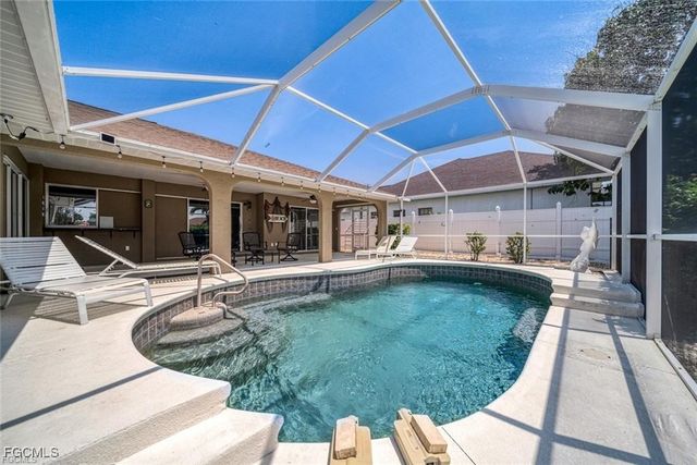 22 SE 13th AVE, Cape Coral, FL 33990