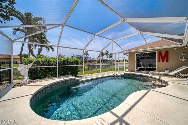 22 SE 13th AVE, Cape Coral, FL 33990