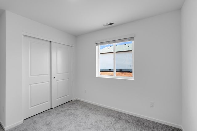 51783 Jubilee Pine Dr, La Pine, OR 97739