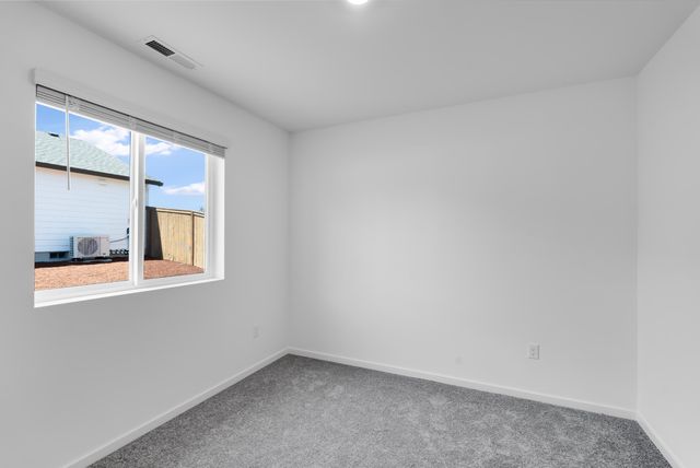 51783 Jubilee Pine Dr, La Pine, OR 97739